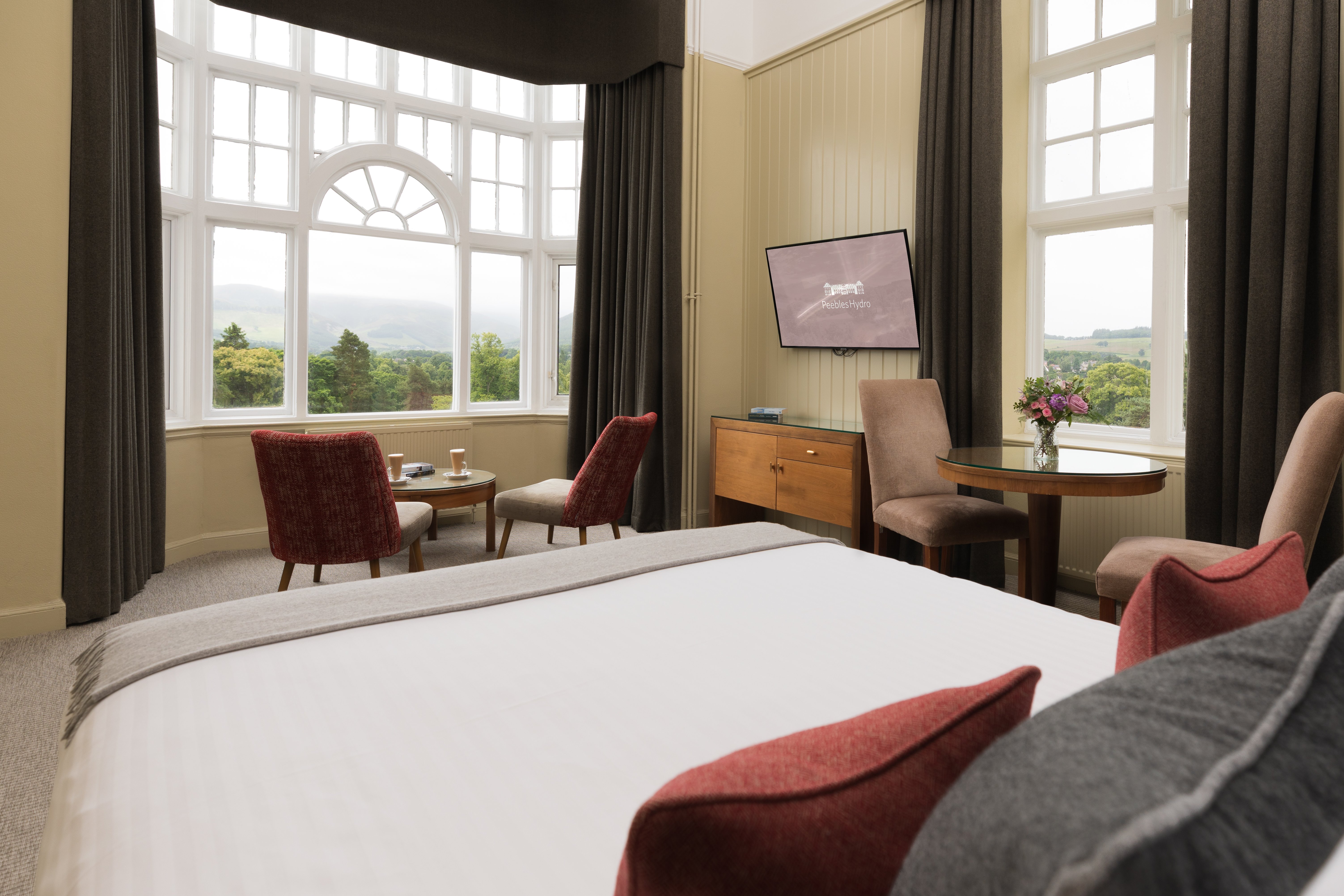 Peebles Hydro single bedroom (1)